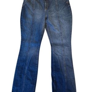 Duluth Trading Co Blue Flare Women's Jeans